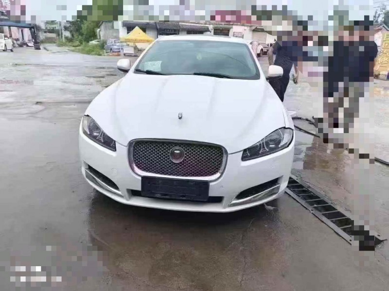 济南15年捷豹XF1