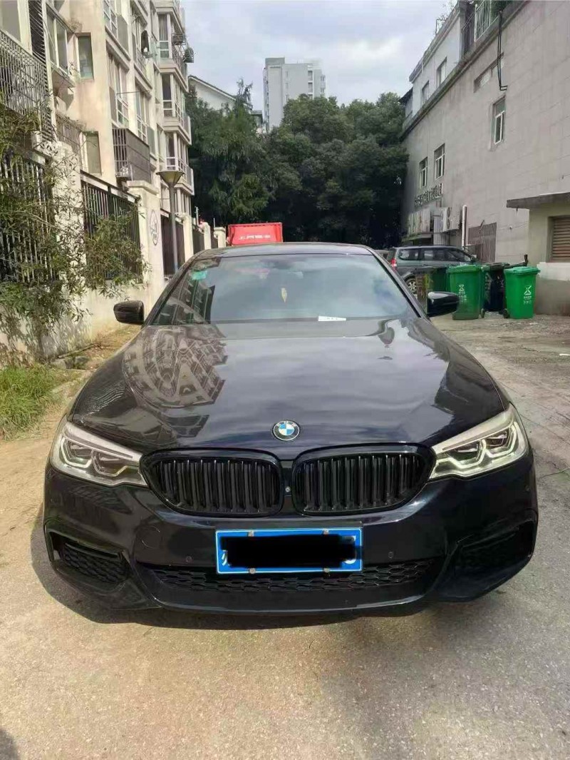 扬州18年宝马5系1