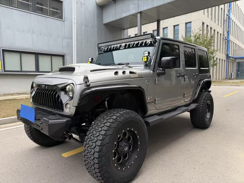 徐州17年Jeep牧马人3