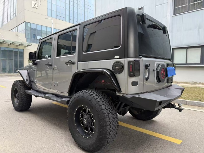 徐州17年Jeep牧马人8