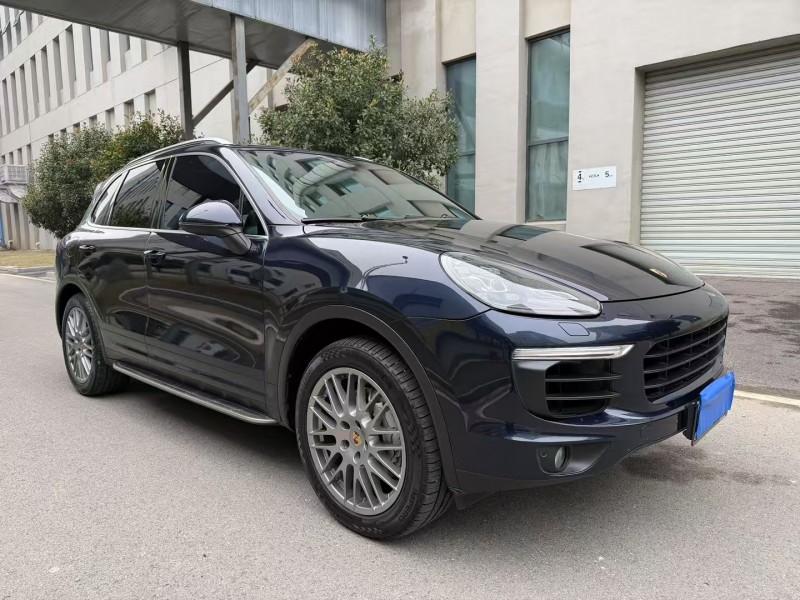 徐州15年保时捷卡宴2