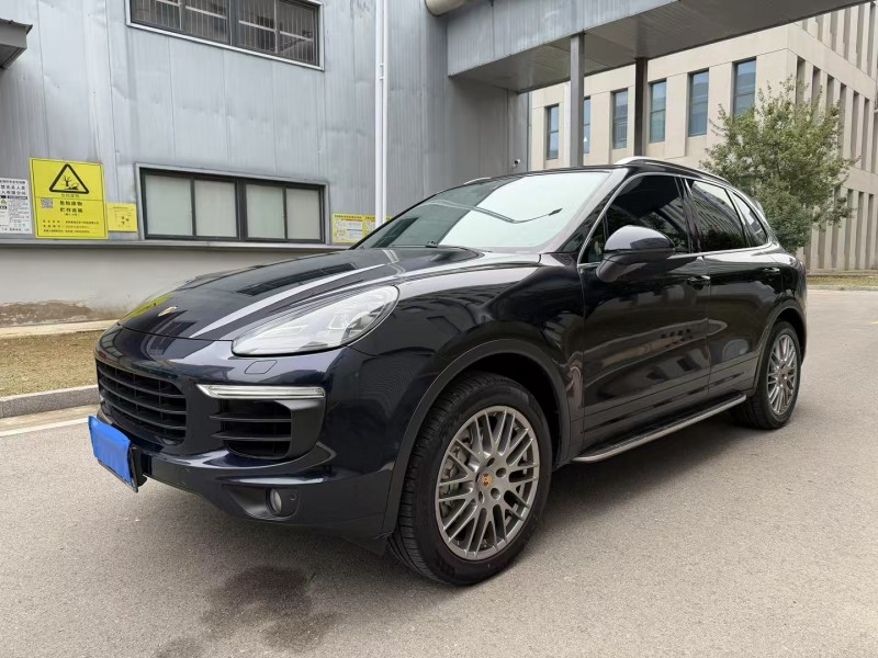 徐州15年保时捷卡宴3