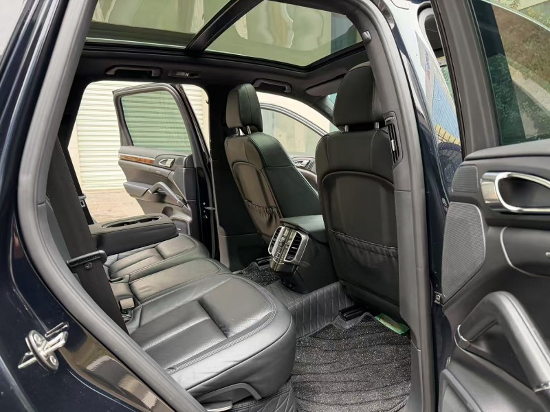 徐州15年保时捷卡宴4