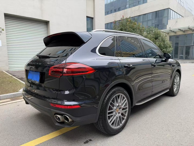 徐州15年保时捷卡宴7