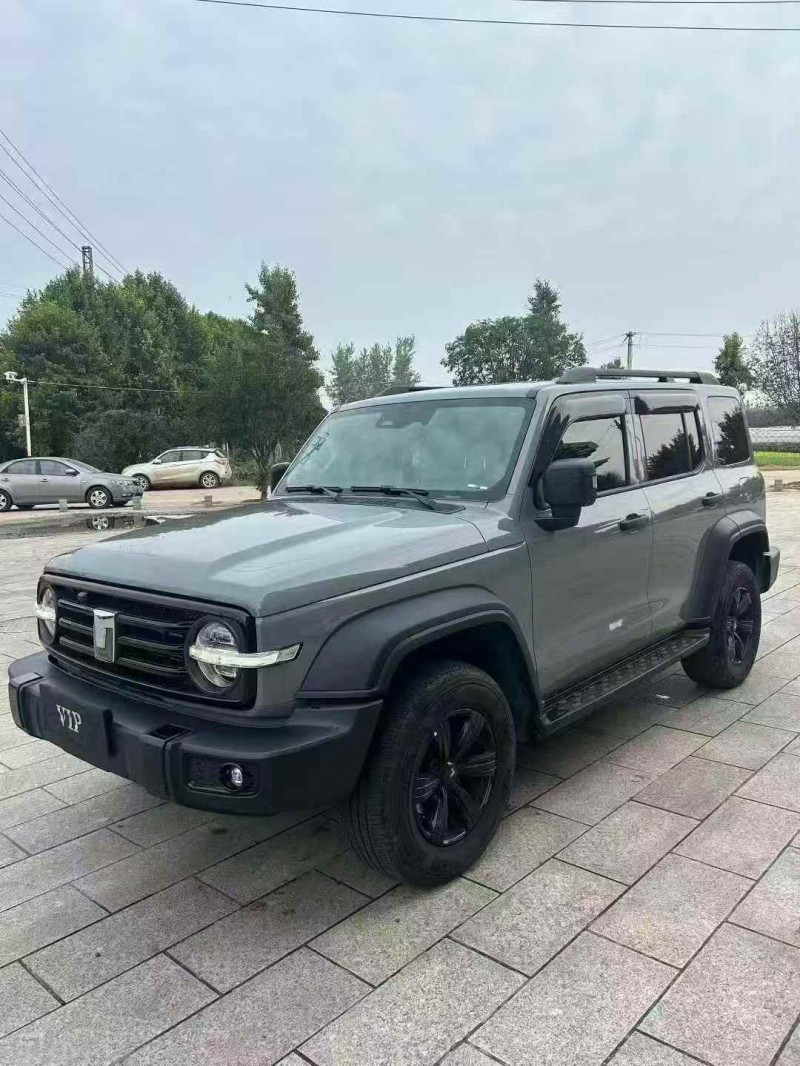 保定23年长城汽车坦克2