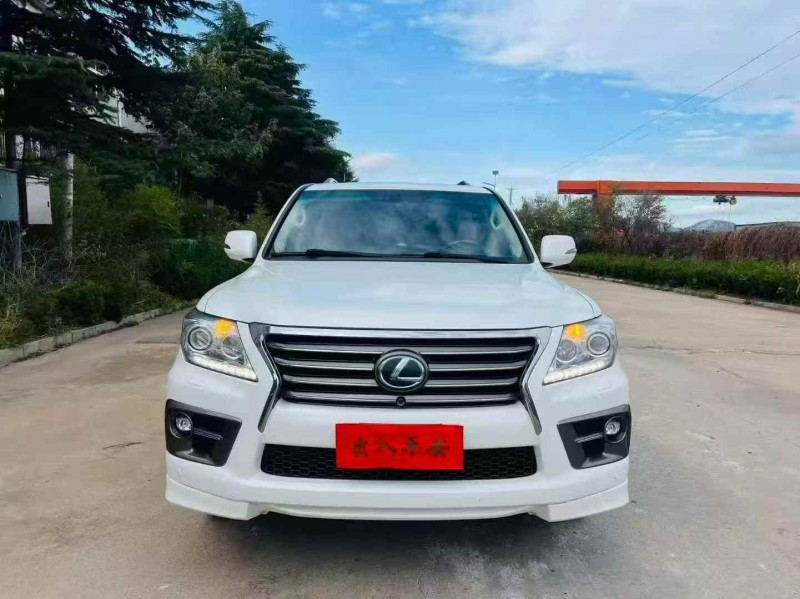 烟台15年雷克萨斯LX1