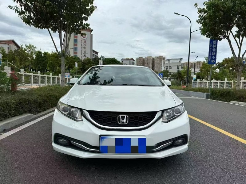 厦门15年本田思域1