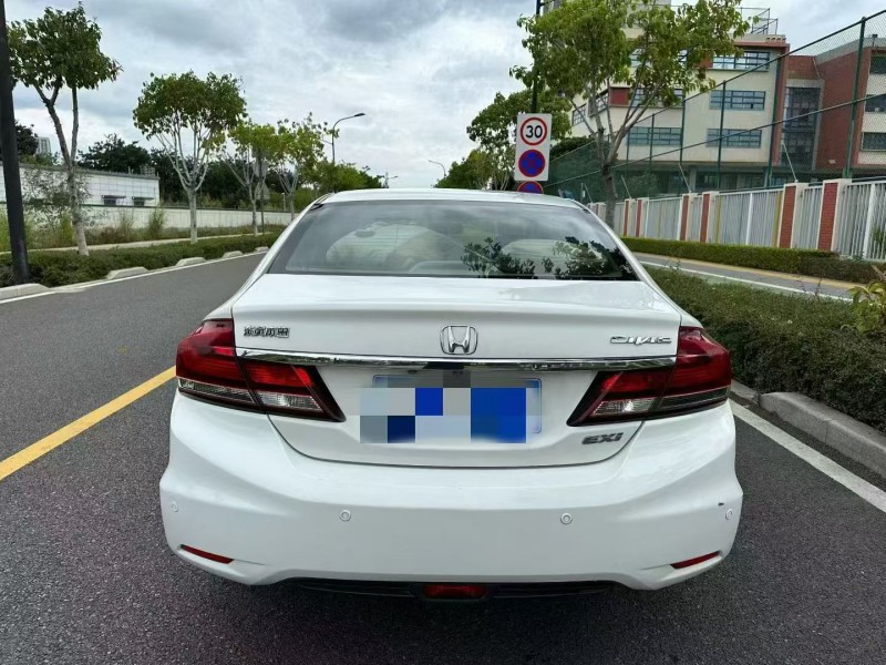 厦门15年本田思域9