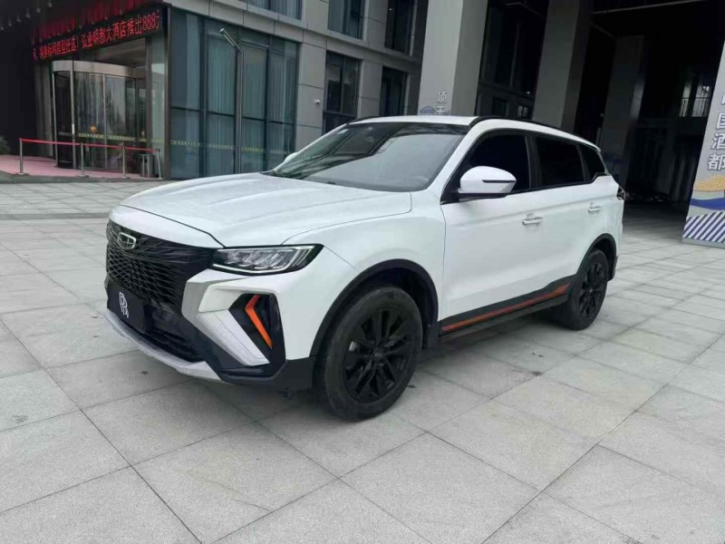 苏州22年吉利博越3