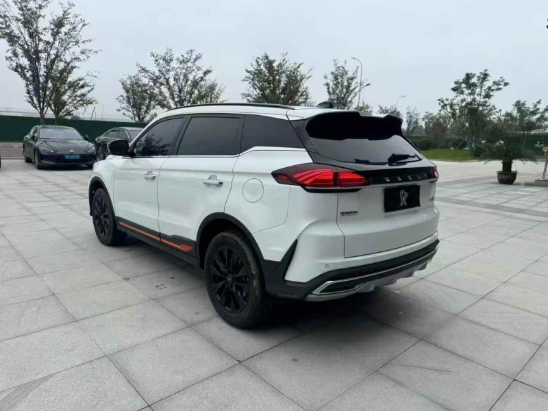 苏州22年吉利博越7