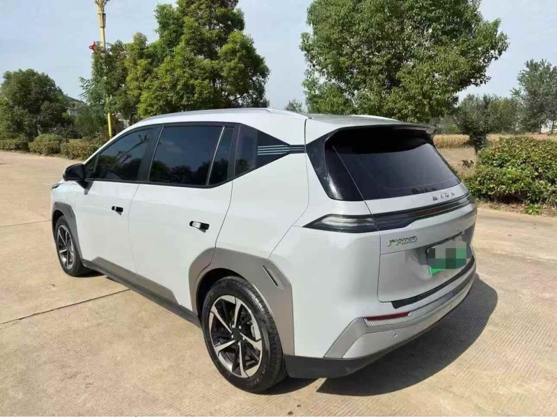 苏州24年传祺埃安Y9