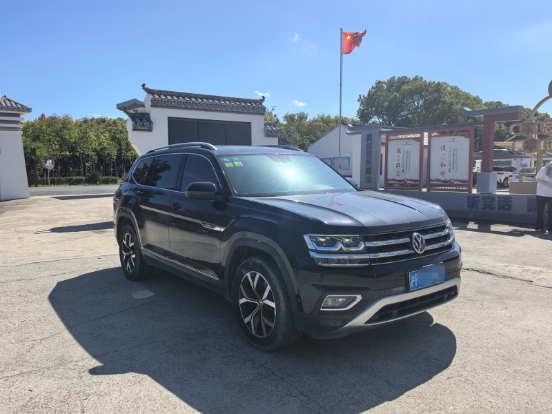 上海19年大众途昂6