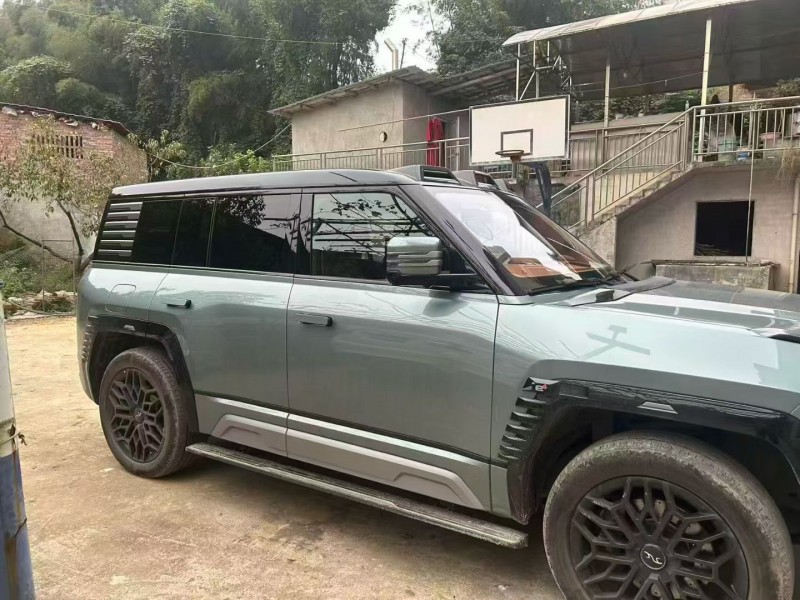 广州24年比亚迪仰望U81