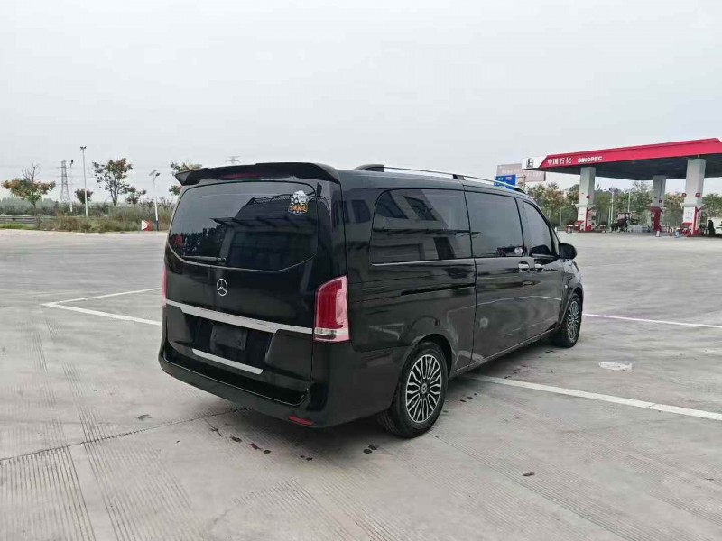 苏州20年奔驰威霆8