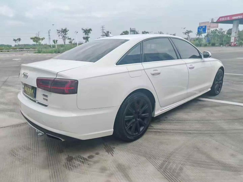 常州16年奥迪A6L8