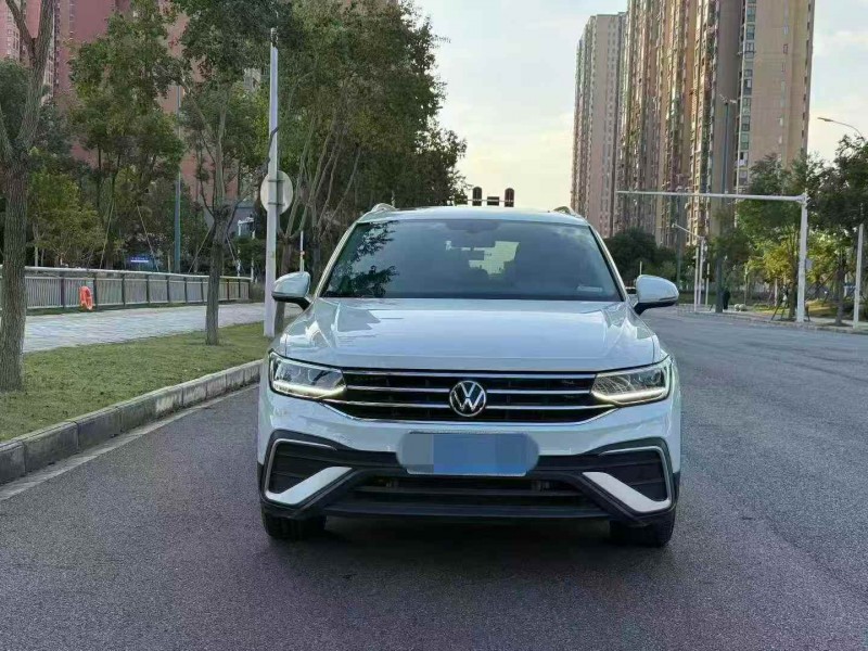 武汉23年大众途观1