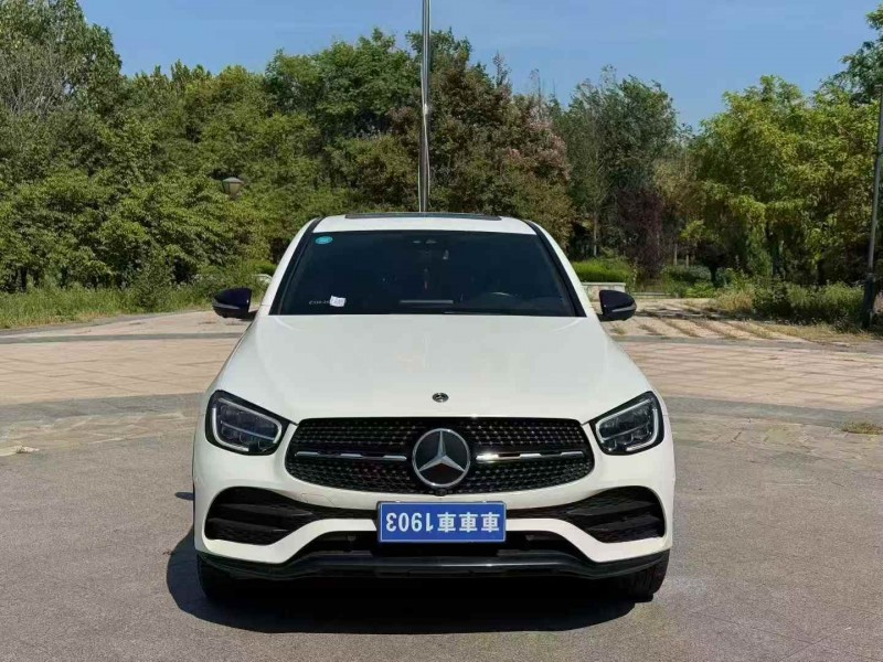 东营20年奔驰GLC1