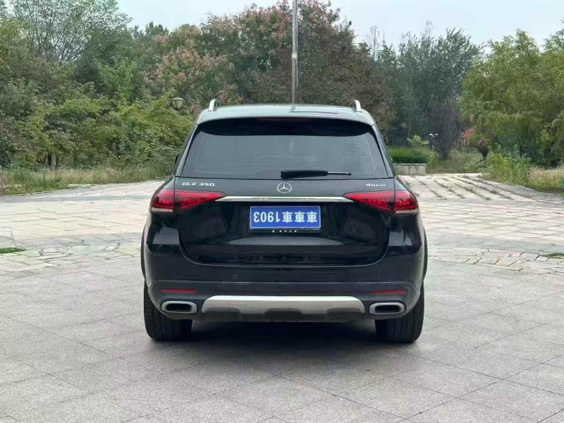 潍坊22年奔驰GLE9