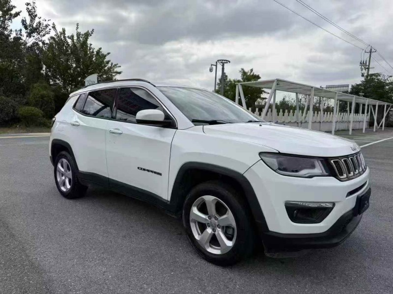 南通17年Jeep指南者3