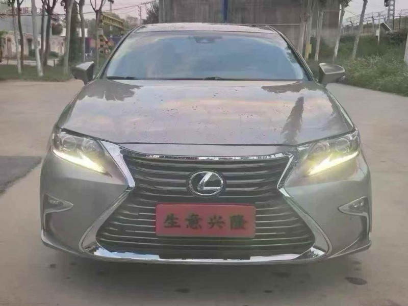 徐州18年雷克萨斯ES1