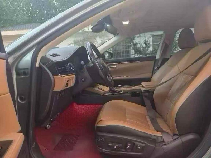 徐州18年雷克萨斯ES5