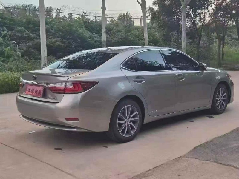 徐州18年雷克萨斯ES8