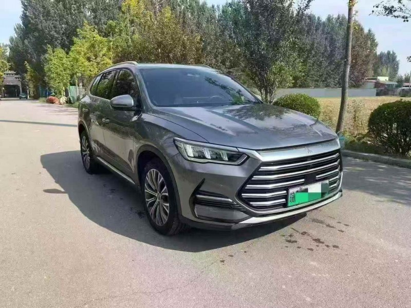 济宁23年比亚迪宋2