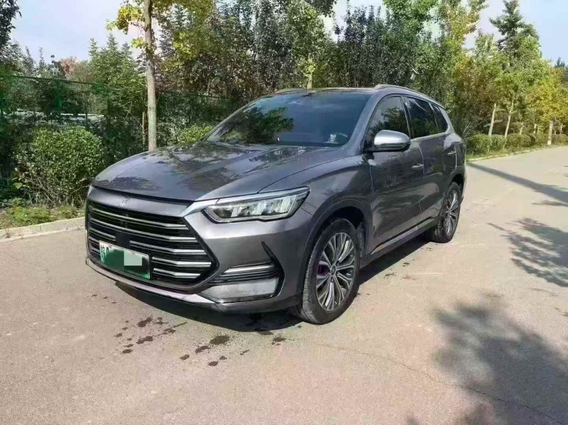 济宁23年比亚迪宋3