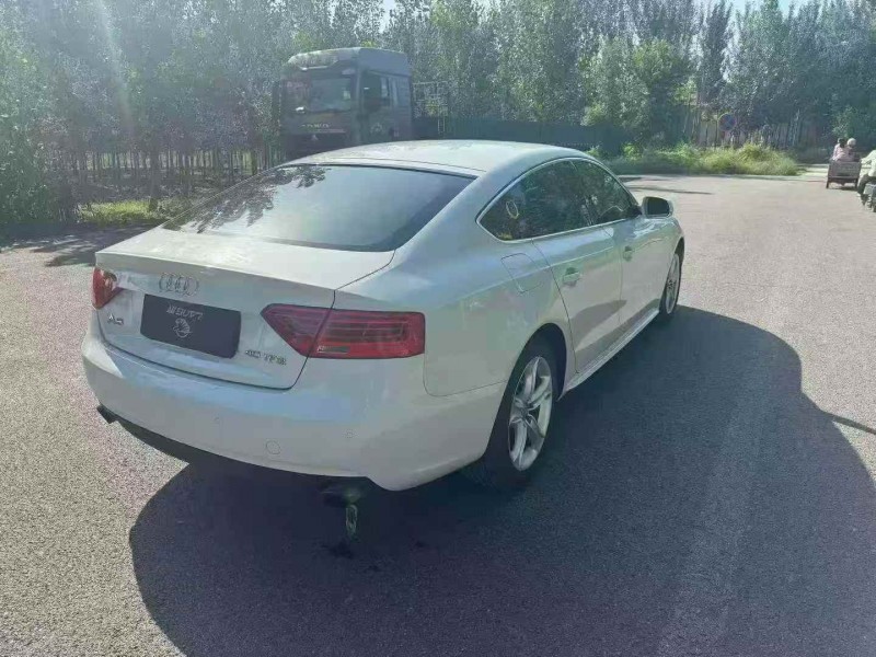 东营13年奥迪A57