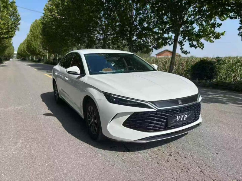 延安25年比亚迪秦2