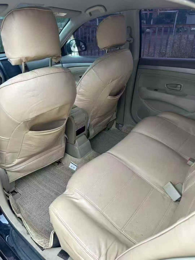 潍坊16年日产轩逸5