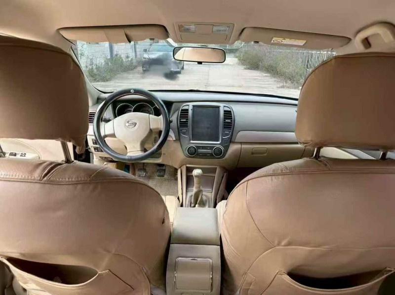 潍坊16年日产轩逸9