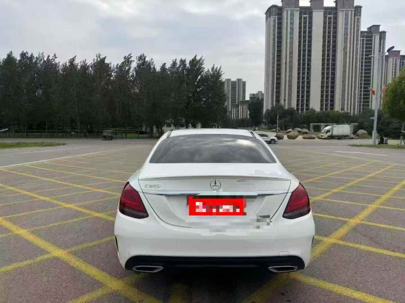 莱芜21年奔驰C8