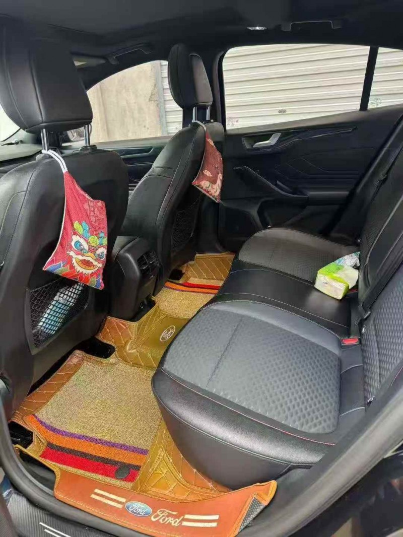 衢州20年福特福克斯6