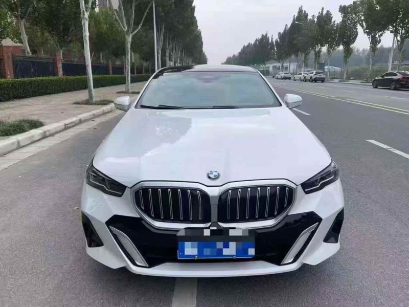 郑州24年宝马5系1