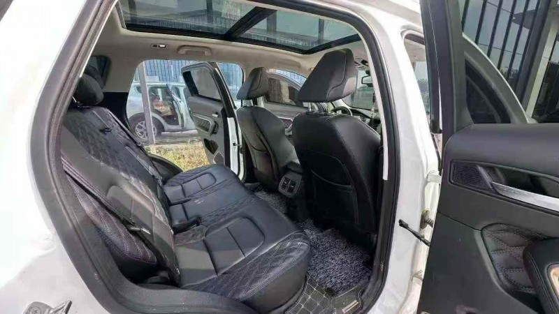 威海21年哈弗H66