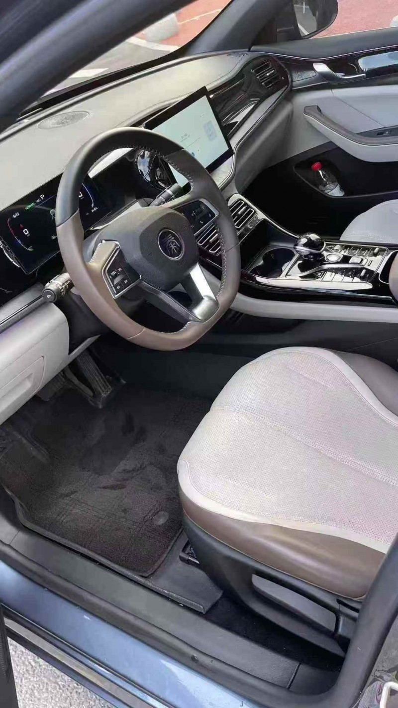 东营24年比亚迪秦6