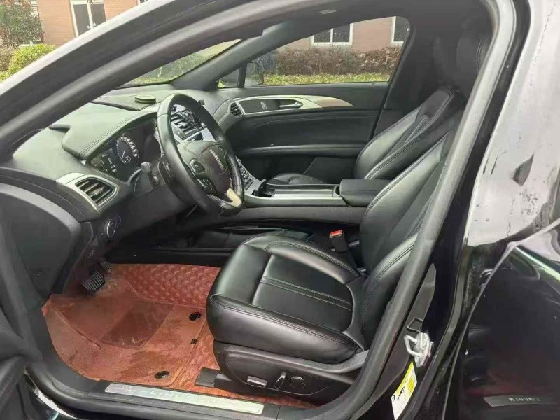 襄阳19年林肯MKZ6