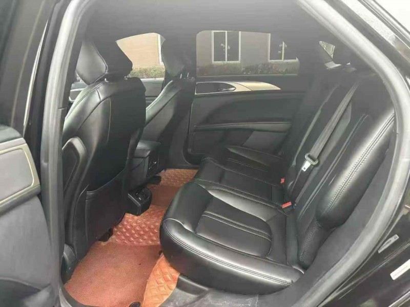 襄阳19年林肯MKZ8