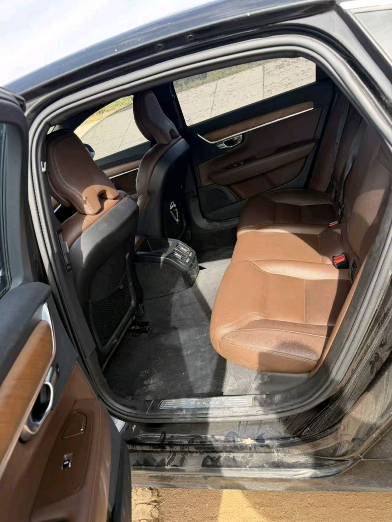 洛阳22年沃尔沃S906