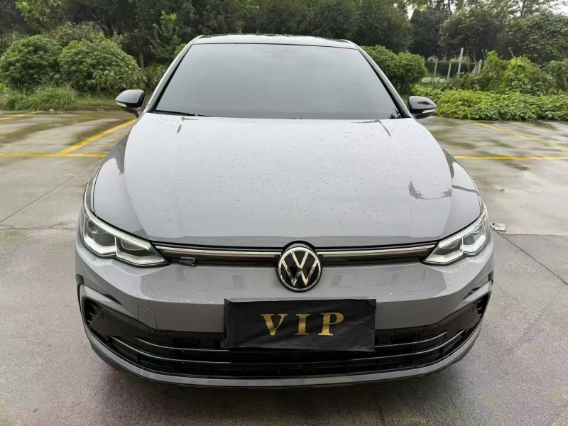 襄阳24年大众高尔夫1