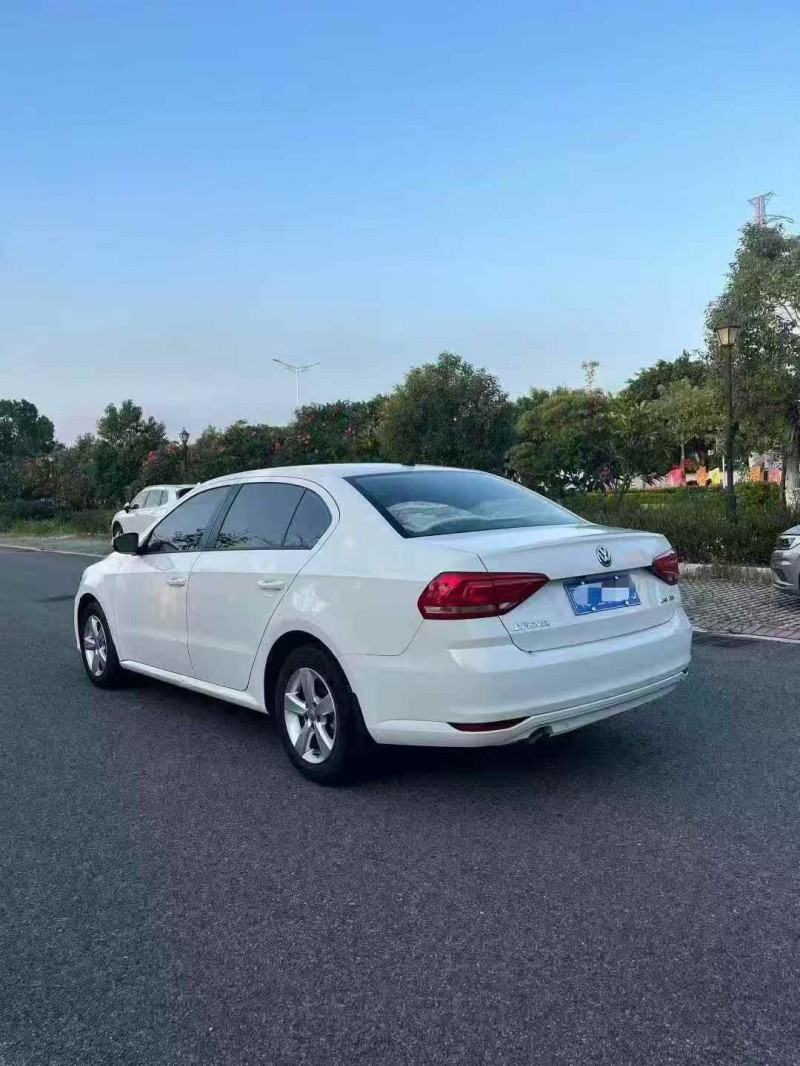 莆田16年大众朗逸8