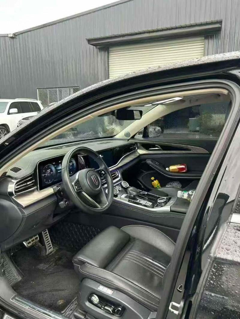 襄阳22年红旗H94