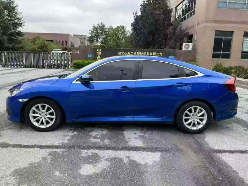 襄阳17年本田思域4