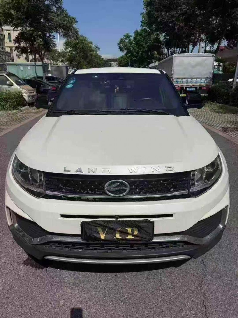 襄阳18年陆风X72