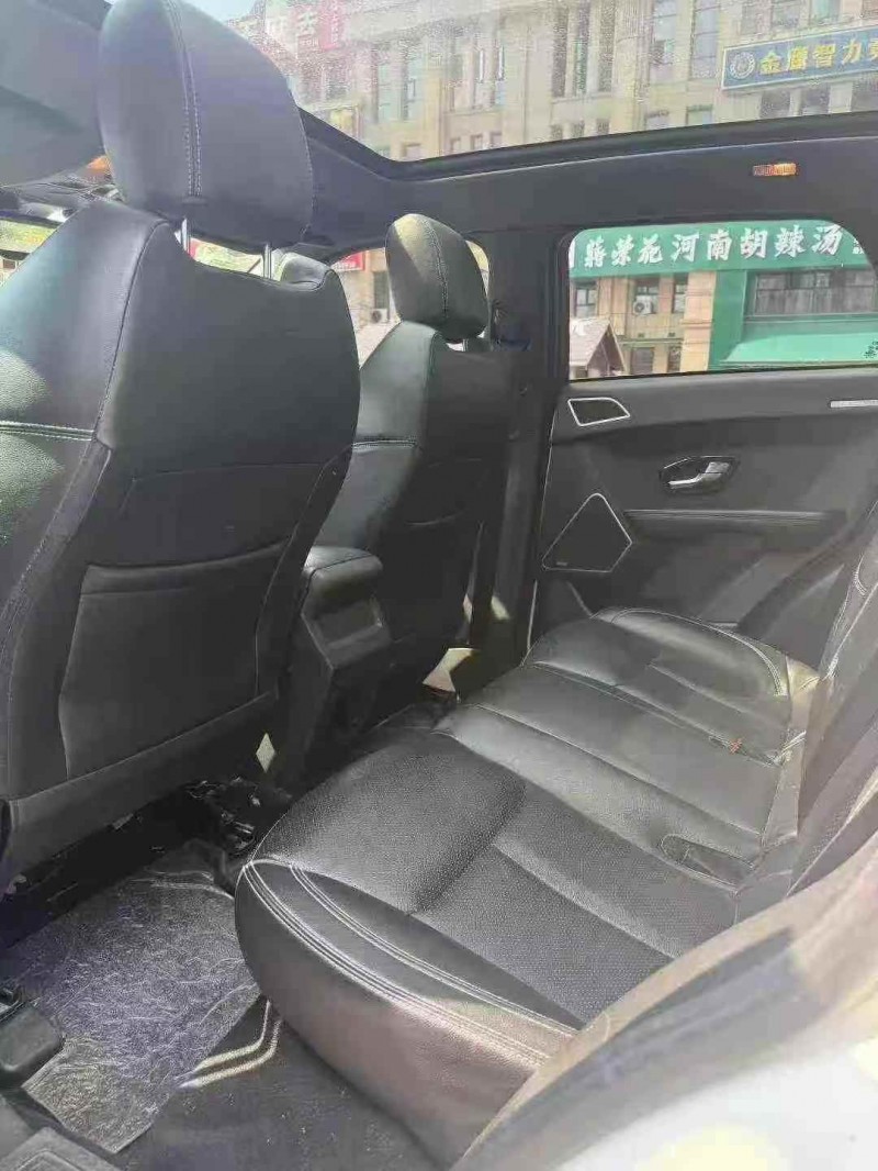 襄阳18年陆风X77