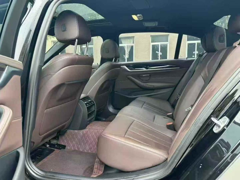 襄阳20年宝马5系7