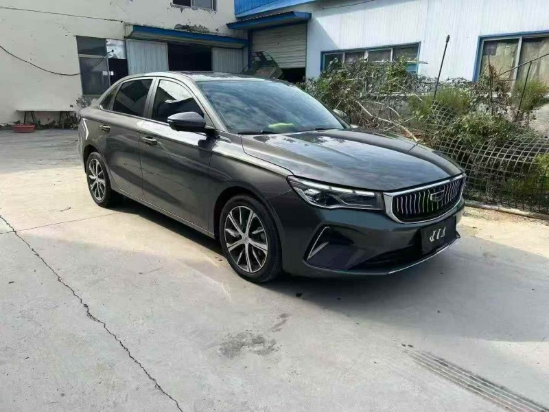 日照23年吉利帝豪3