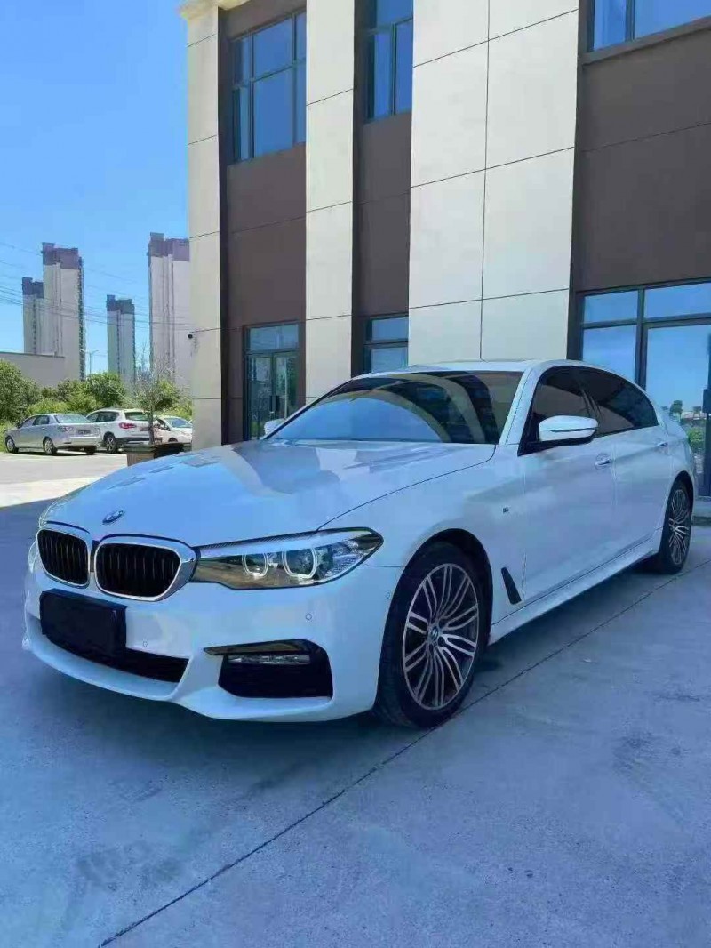 襄阳18年宝马5系3