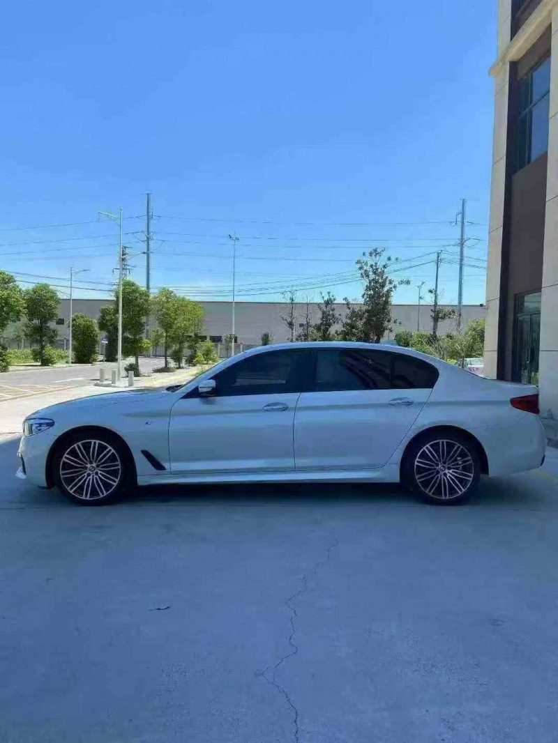 襄阳18年宝马5系4